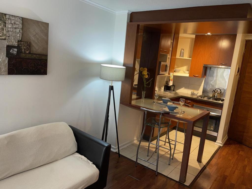 Forestal Suite Apartment ซานติอาโก ภายนอก รูปภาพ