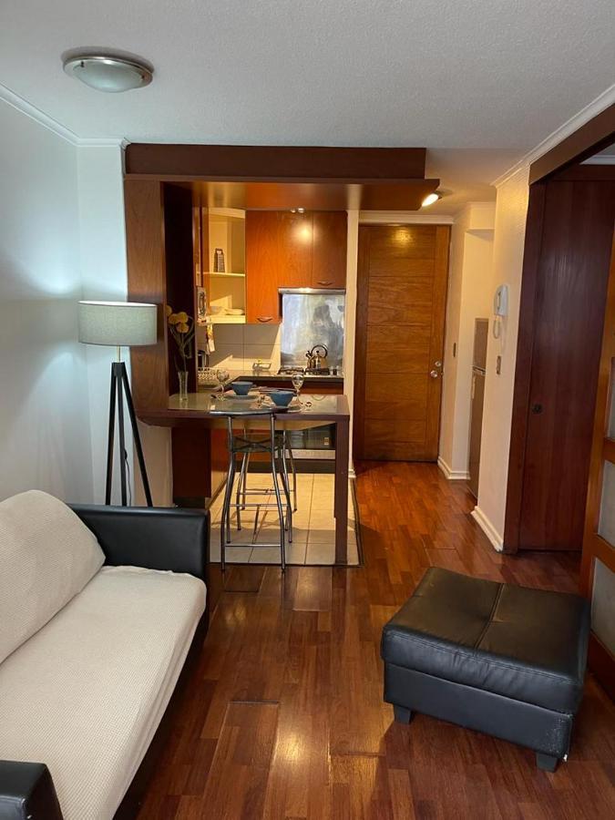 Forestal Suite Apartment ซานติอาโก ภายนอก รูปภาพ